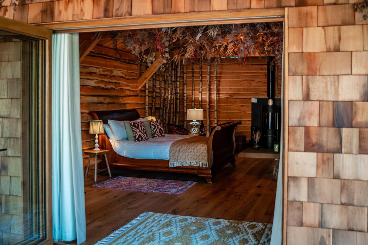 Отель Longville House Upper Welson Экстерьер фото