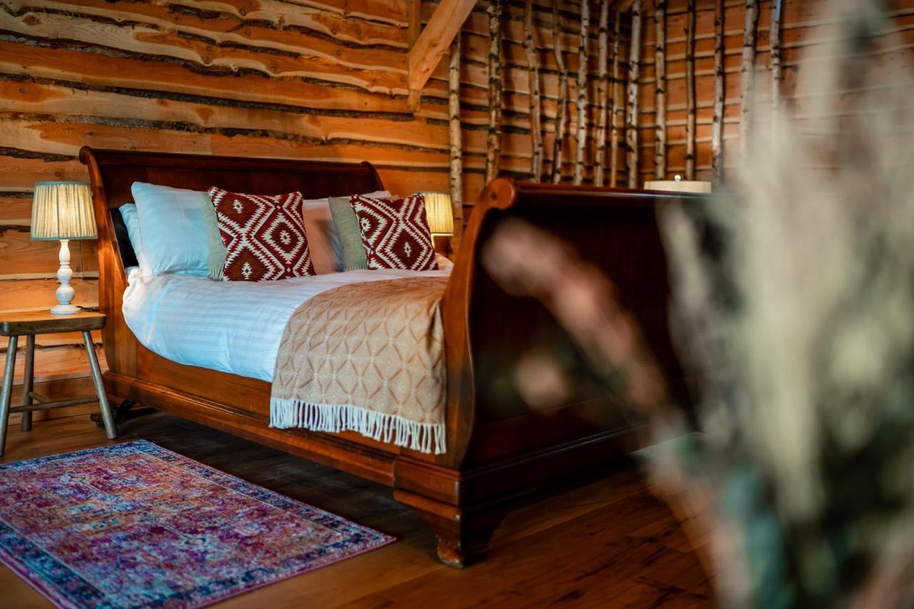 Отель Longville House Upper Welson Экстерьер фото